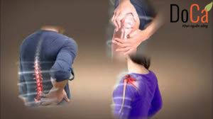 Người cao tuổi nên làm gì khi bị đau lưng về đêm